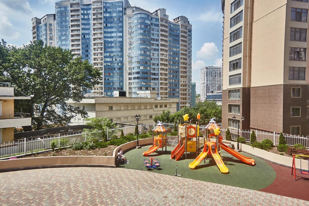 Ultramarinn Hotel โอเดสซา ภายนอก รูปภาพ