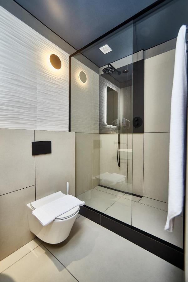 Ultramarinn Hotel โอเดสซา ภายนอก รูปภาพ
