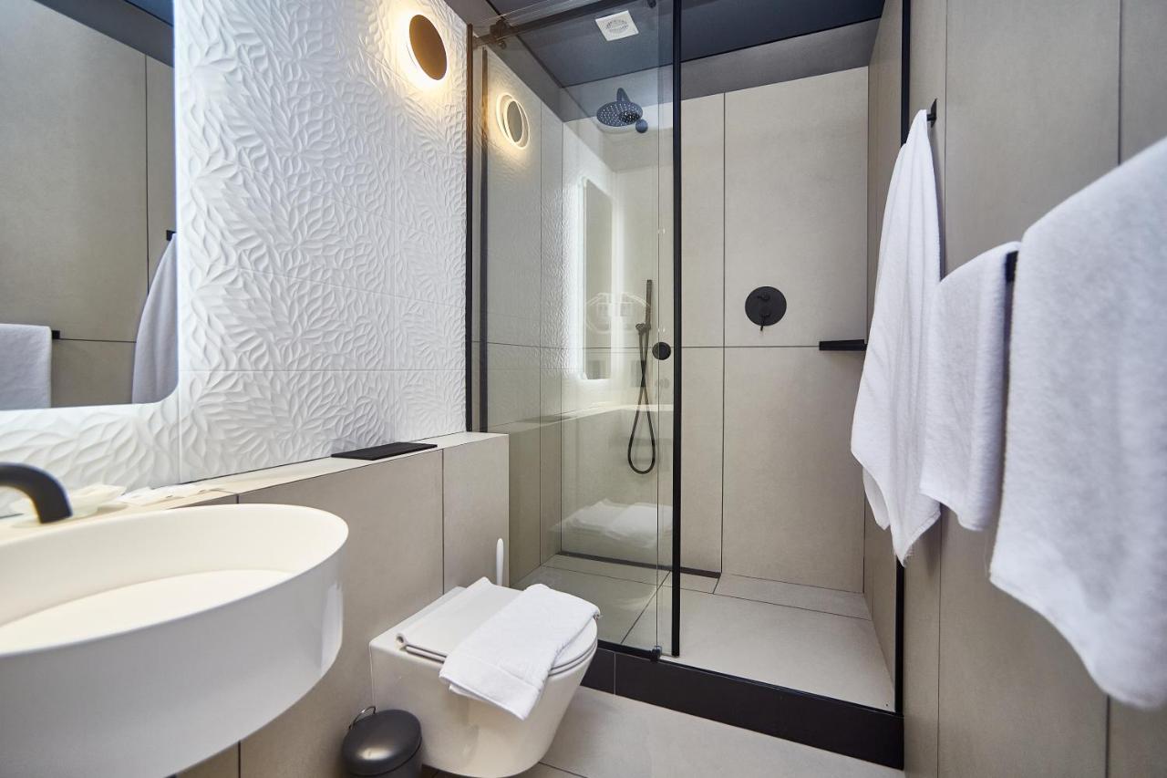Ultramarinn Hotel โอเดสซา ภายนอก รูปภาพ