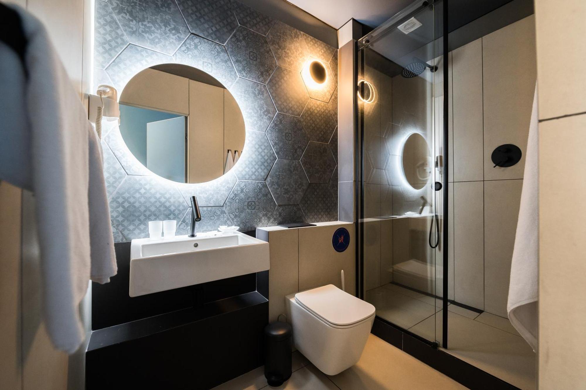 Ultramarinn Hotel โอเดสซา ภายนอก รูปภาพ